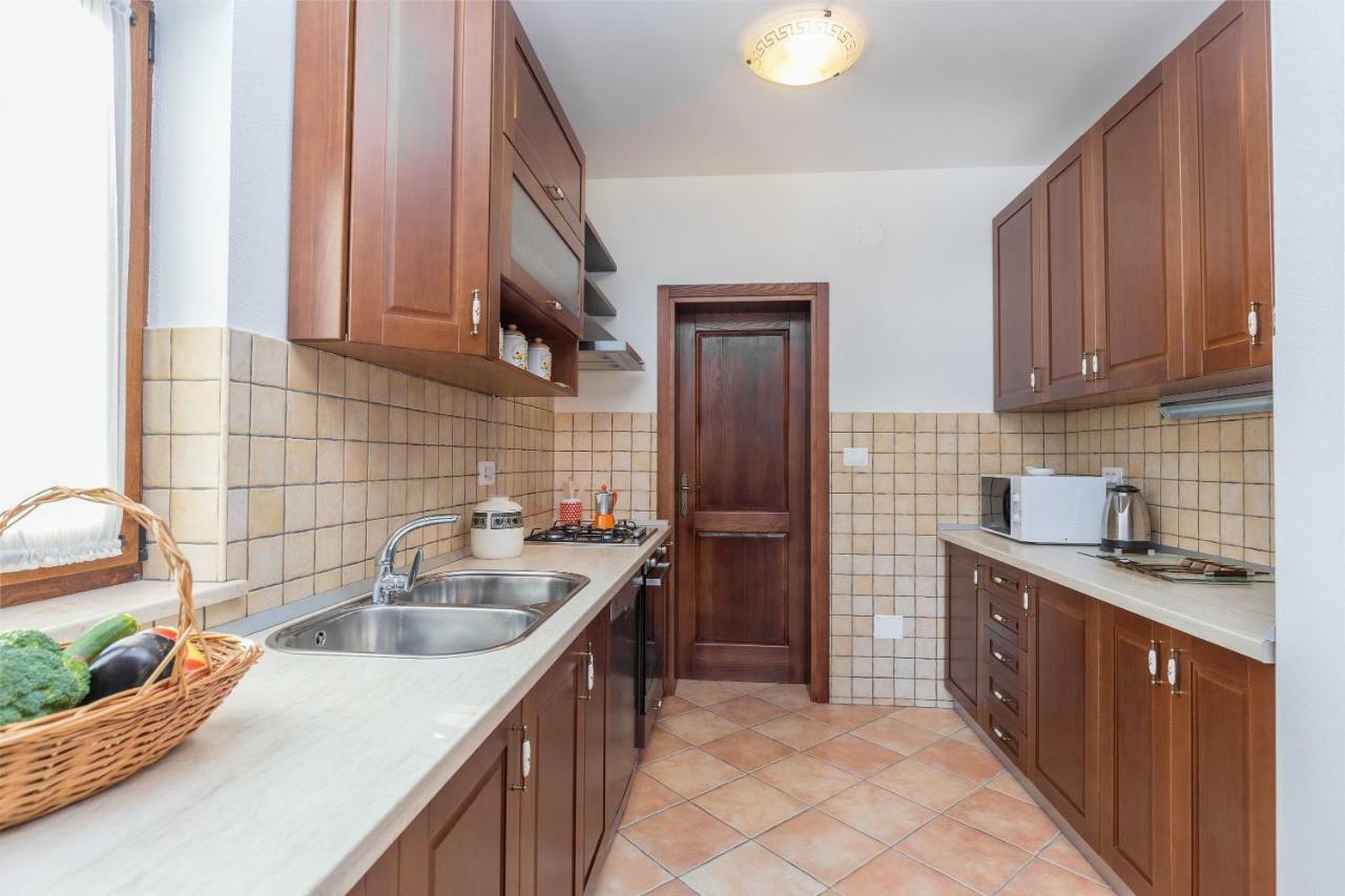 Vila Elida بازين المظهر الخارجي الصورة